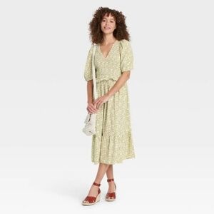 Universal thread puff sleeve smocked midi floral dress